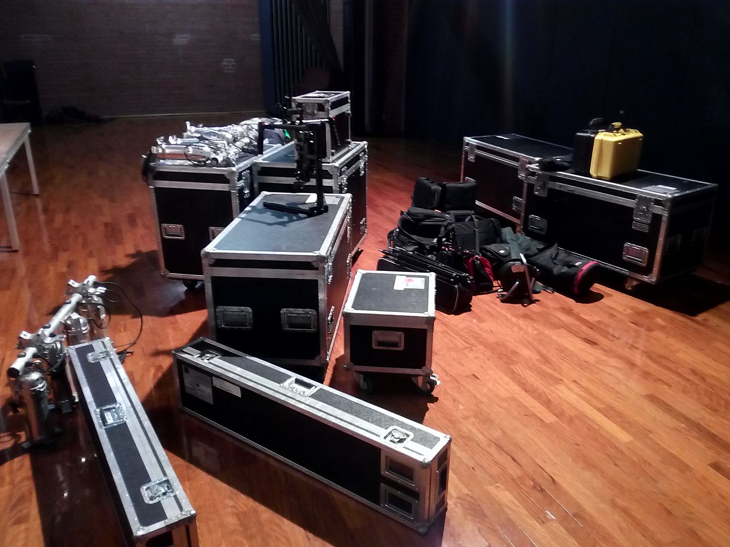 01-equipment.jpg